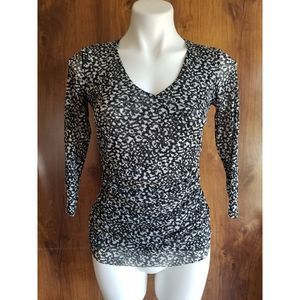 💥A Pea in the Pod Black & White Mesh Blouse Top